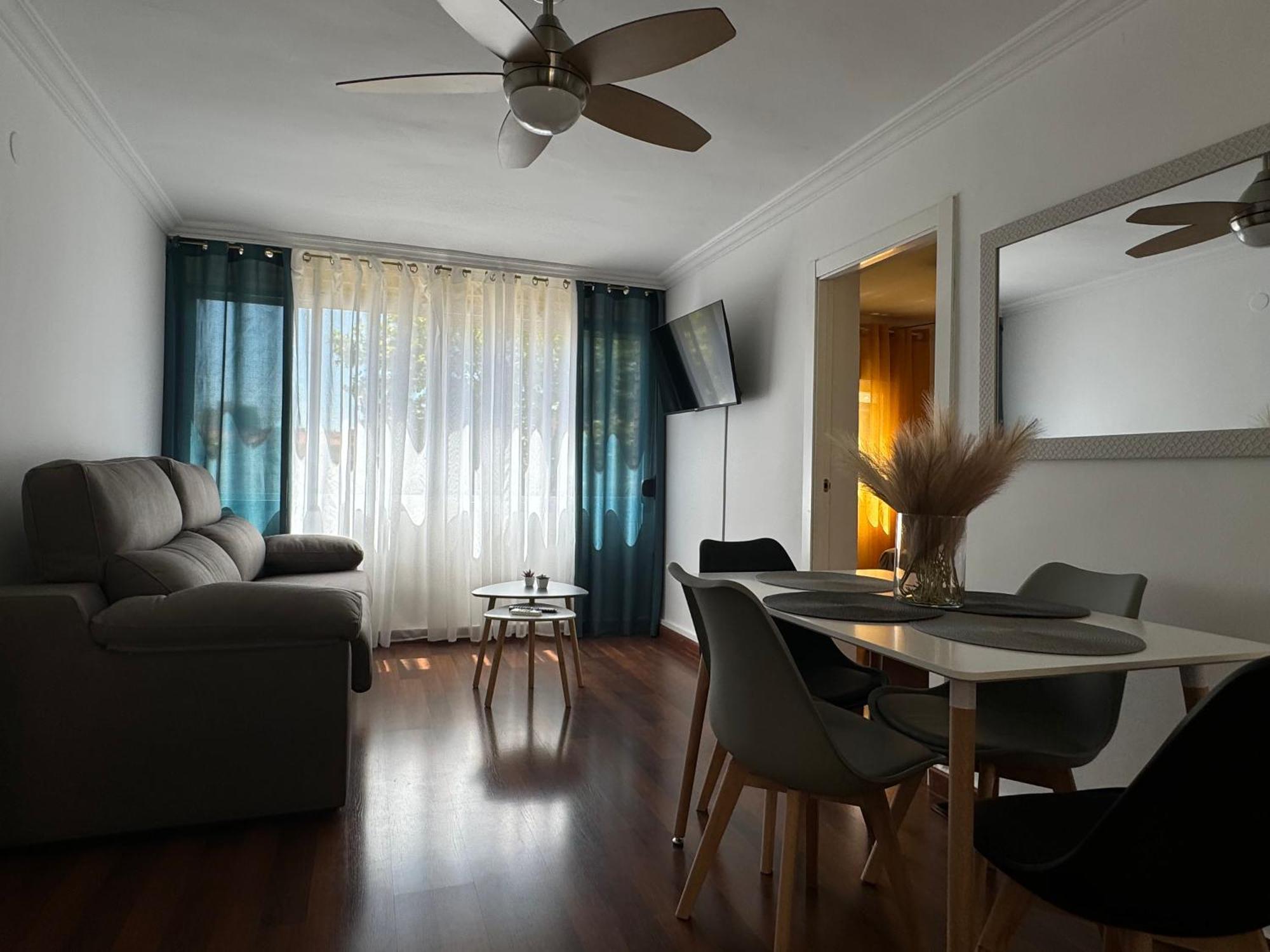 Apartamento Alarcon En Zona Av Espana - Hospital Альбасете Экстерьер фото